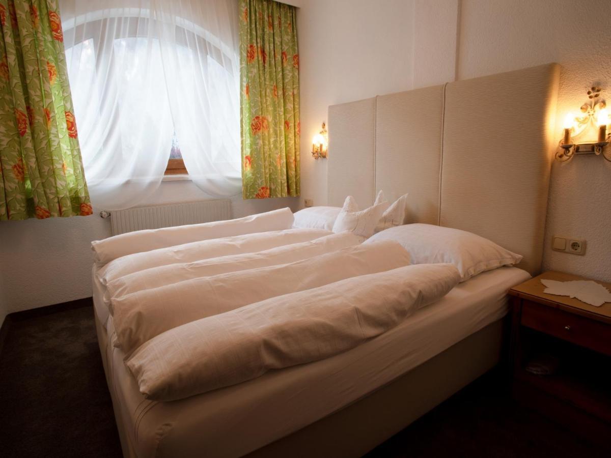 Haus Hamatli Apartment Sankt Anton am Arlberg Bagian luar foto